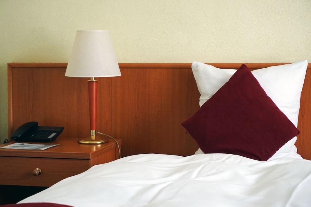 Hotel Rallye & Entrees Aux Bains De La Gruyere بول المظهر الخارجي الصورة